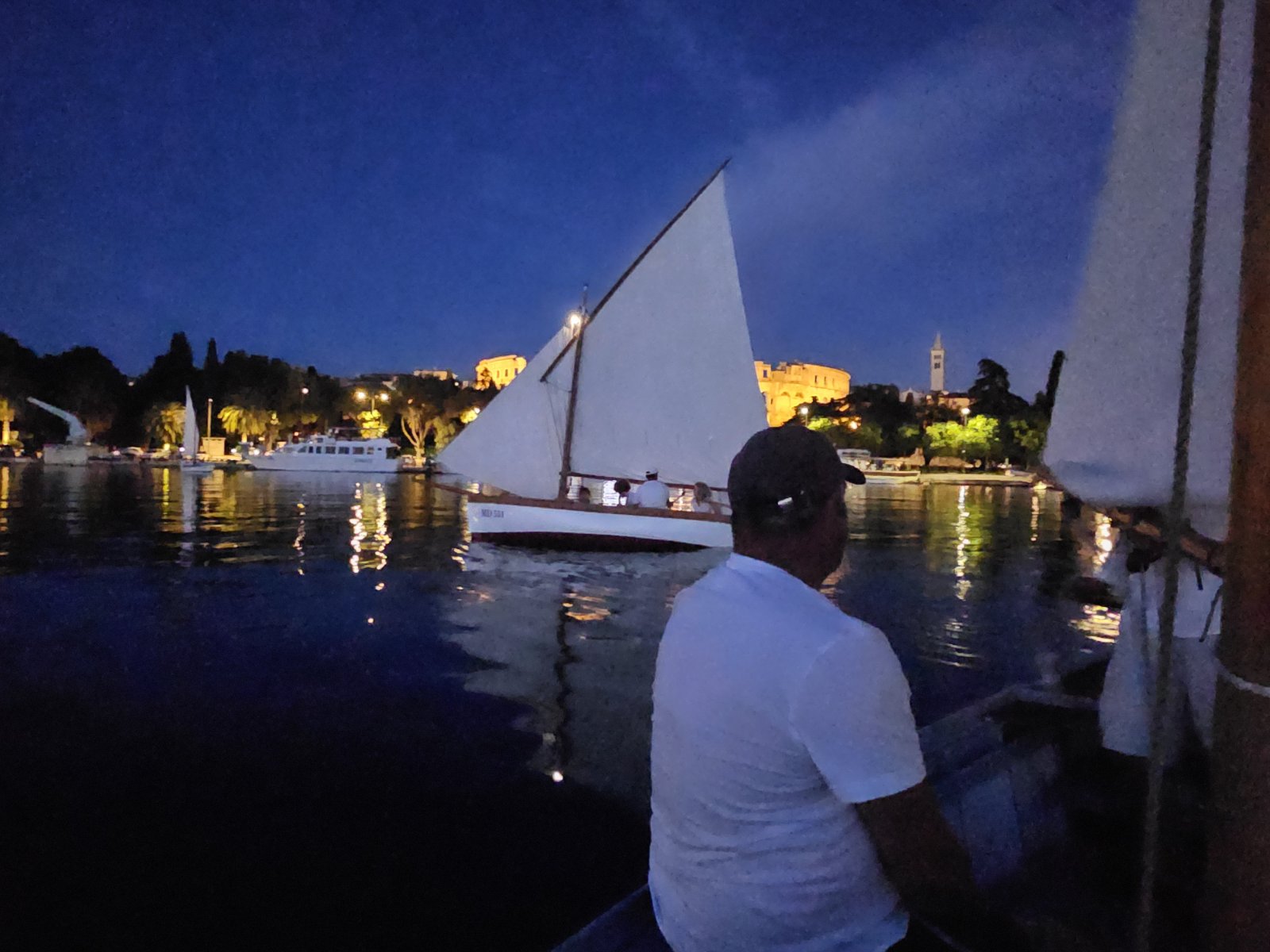 2. Tradicijska jedra pod Arenom - fotografija 16